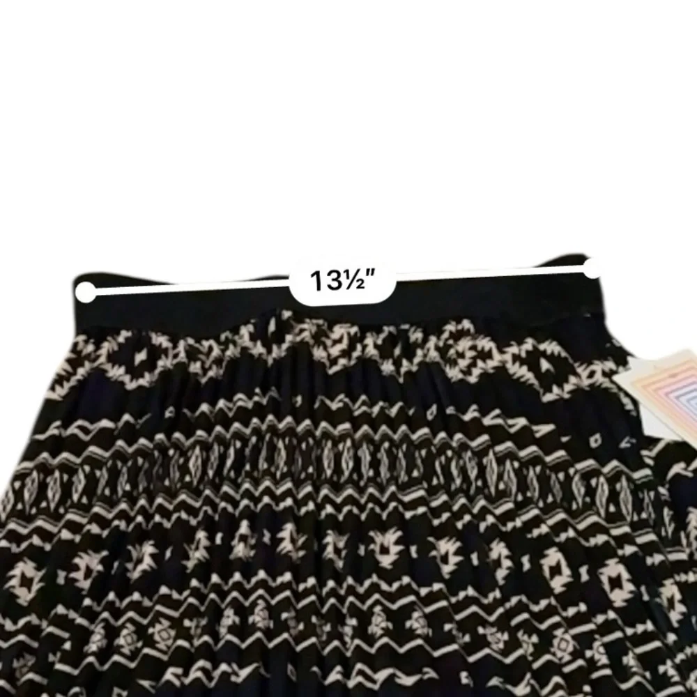 Lularoe Jill Black & White Aztec Geometric Pull-On Pleated Midi Skirt Sz‎ S NEW